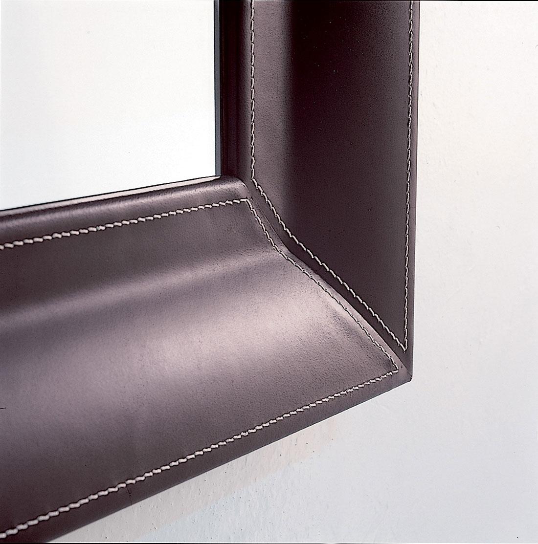 Elite miroir avec cadre en cuir idd