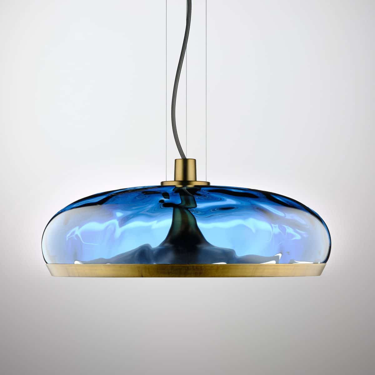 Sospensione moderna a LED, doppia accensione e dimmerabile. Vetro di Murano. Design di Patrick Jouin. Consegna gratuita. 100% made in Italy. Vari colori.
