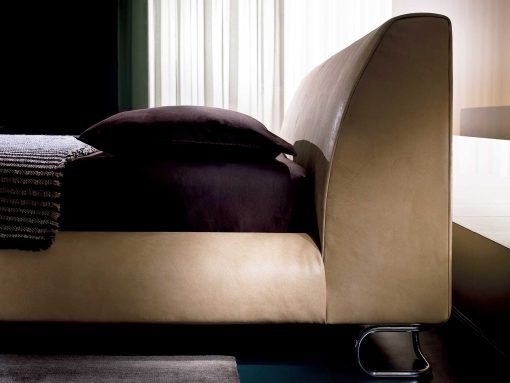Mauro Lipparini designed an elegant and refined interior furniture collection. Add-Look leather bed is luxurious and handcrafted in Italy. Shop online.