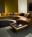 Add Look est un canapé en cuir unique de dimensions 517x308 cm. Ce canapé haut de gamme est dessiné par Mauro Lipparini et entièrement réalisé en Italie.