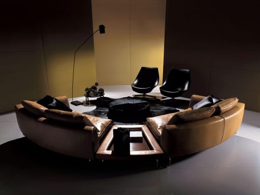 Add-Look Round is a leather sofa, designed by Mauro Lipparini. This round leather sofa is a great buy for people who value superlative craftsmanship and Italian furniture.