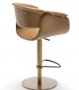 Sgabello in pelle, girevole, regolabile in altezza. Struttura in acciaio, seduta e schienale in cuoio e pelle. Design Noé Duchaufour Lawrance. Made in Italy