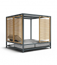 Un daybed da esterno originale e lussuoso. Un letto a baldacchino con materassi reclinabili. Alcova è in alluminio e viene consegnata gratis a domicilio.