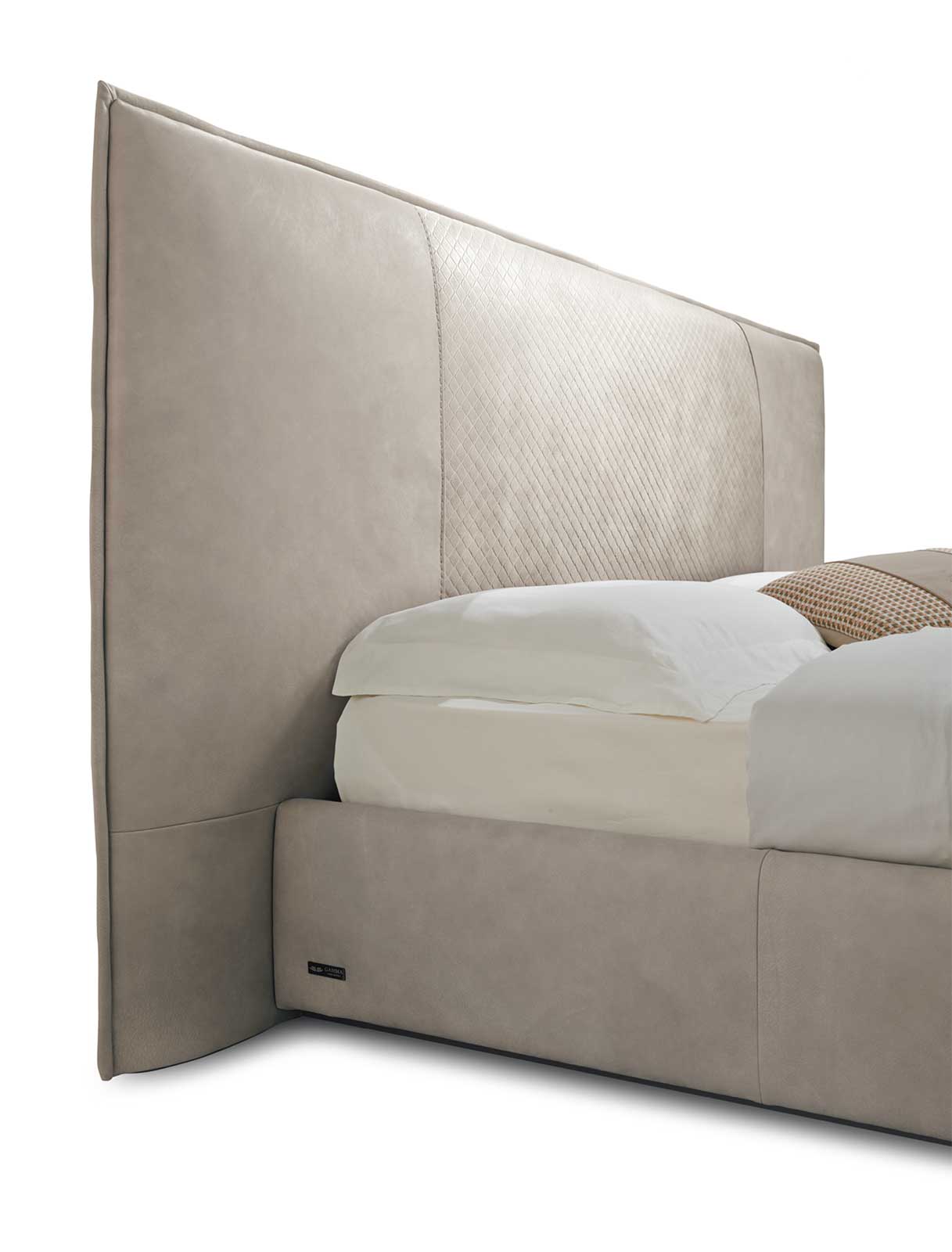 Batik Leather Bed Dream, Beige Leather Bed