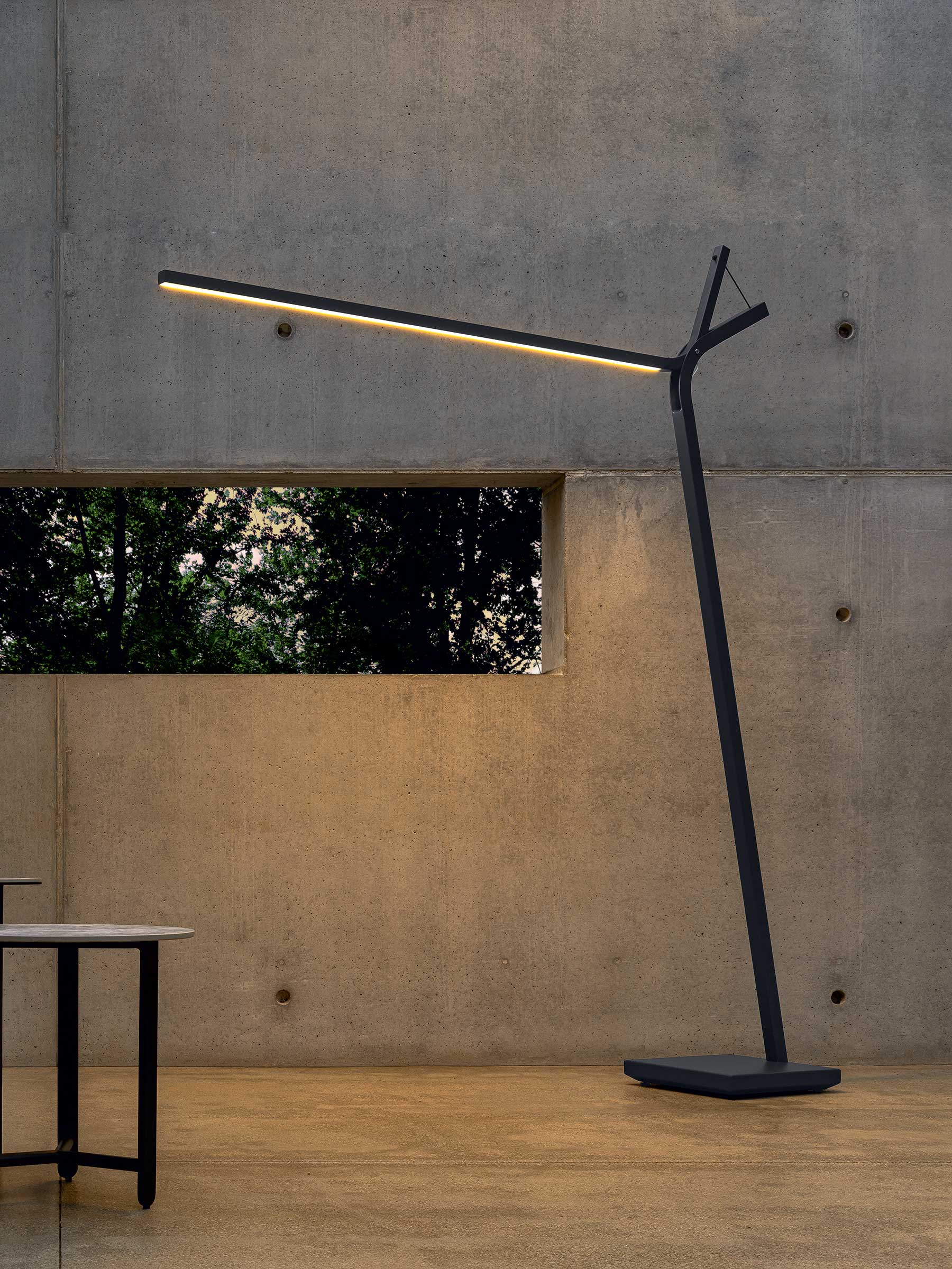 Luxury DRYLIGHT Outdoor Portable Floor Lamp - Italian Designer