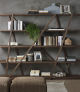 Libreria a giorno autoportante in alluminio e noce Canaletto. Vendita online di mobili di alta qualità. Libreria murale o a centro stanza. Made in Italy.