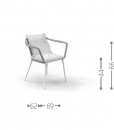 Completa la zona pranzo del tuo giardino con il tavolo e la poltroncina da esterno CROSS disegnati da L+R Palomba. Vendita online e consegna gratuita.