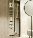 Italy Dream Design è un negozio online specializzato nella vendita di mobili di lusso. Acquista online FUTUR Mobile da Ingresso Placcato frassino finitura wengé e specchio. Consegna Gratuita!