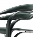 Fettuccini W, a lounge leather armchair, is a surprising item designed by great Vladimir Kagan. This home and office lounge leather armchair will add elegance and style.