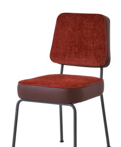 Metal structure. Soft seat and backrest are covered with velvet and soft leather available in several colours. Vintage and classic style padded chair.