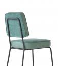 Structure métallique classique et vintage pour une chaise rembourrée de haute qualité. Revêtement en tissu téchnique dans de nombreuses couleurs.