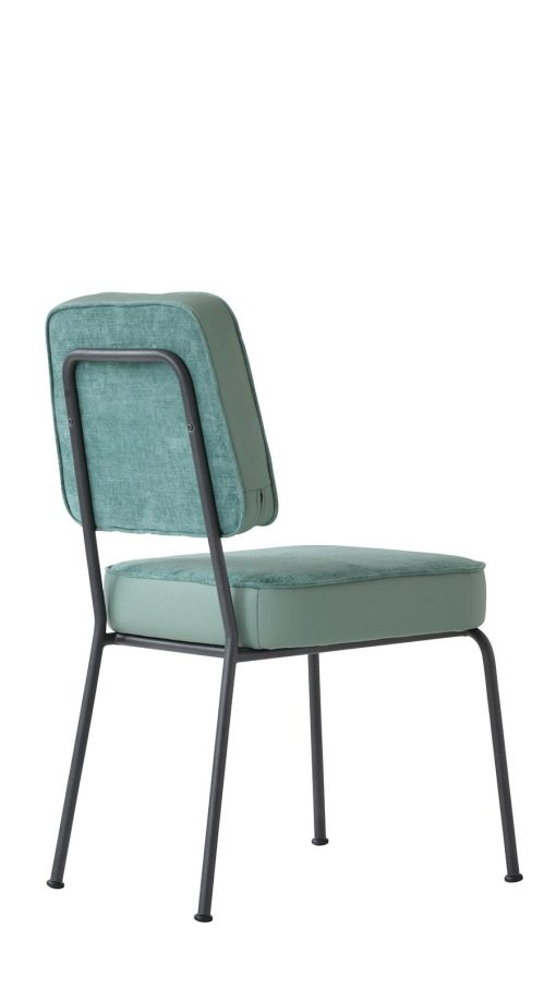 Metal structure. Soft seat and backrest are covered with velvet and soft leather available in several colours. Vintage and classic style padded chair.