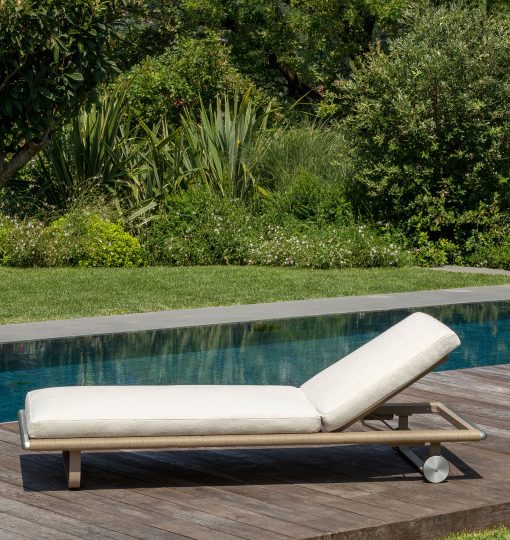 Beautiful and luxurious sunbed designed by Ludovica and Roberto Palomba. Padded straps and soft removable cushions. Online Shop, free home delivery.