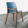 Chaise rembourrée design made in italy en bois massif. Vente ne ligne de chaises et meubles haut de gamme avec livraison gratuite.