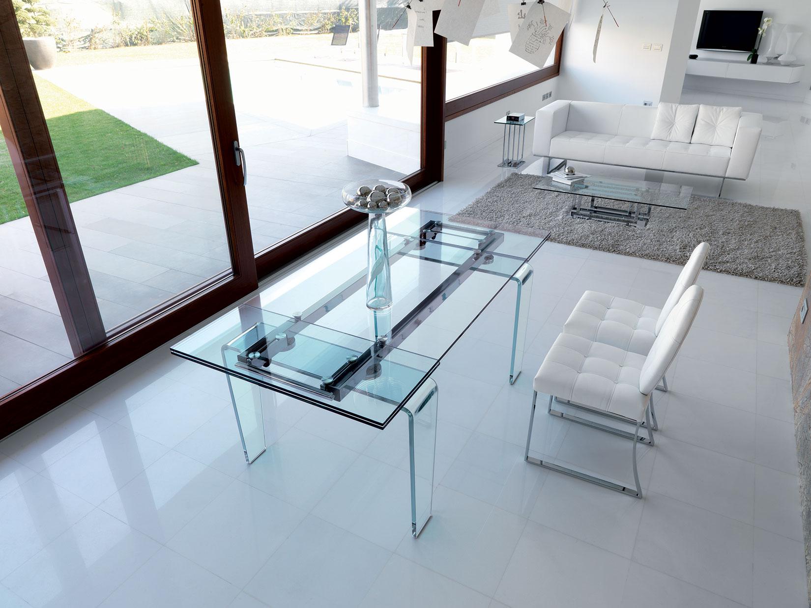 Ghost Glass Extensible Table