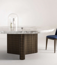 Objets aux caractéristiques exceptionnelles, cette table ronde en marbre est réalisée en Italie avec les meilleurs matériaux et une esthétique sophisitquée.