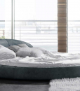 Un lit rond est incontournable pour créer une chambre originale et élégante. Revêtement en cuir de qualité, structure en bois. Vente en ligne, livraison gratuite.