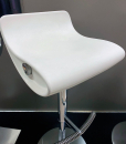 Meggy is an adjustable bar stool with a modern and original style. Outfit the home bar with this chrome frame bar stool, perfect in the parlor or in any other living space.
