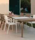 Margot is an aluminum patio dining table designed by Marco Acerbis. Enhance your outdoor furnishings with this modern and elegant aluminum outdoor dining table.