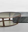 Niky table basse ronde en cristal bronzé et bois massif de noyer canaletto. Design de Daniele Lo Scalzo Moscheri