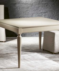 Table de repas carrée à rallonges. Transformable, 3 tables en une. Vente en ligne de tables design haut de gamme avec livraison gratuite.