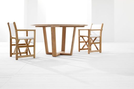 Table de jardin en pure essence de teak Indonésien. Diamètre 150 cm. Table d'extérieur haut de gamme. Ameublement de jardin de luxe.Vente en ligne.