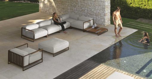 Garden lounge. Garden set for outdoor furniture. Outdoor lounge sofa, armchair and coffee table. Design by Ramon Esteve. Online shop.