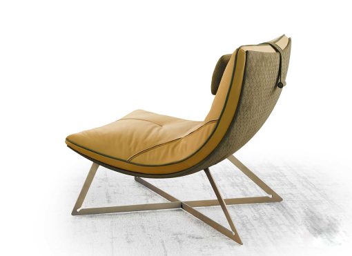 Chaise longue en cuir crème. Vente en ligne de fauteuils relax made in italy avec livraison gratuite. Meubles hauts de gamme design italien