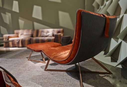 Chaise longue en cuir. Vente en ligne de chaises longues et meubles haut de gamme made in italy. Livraison gratuite d'ameublement design de luxe.
