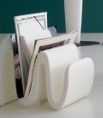 Sinuo is an original and amazing luxury magazine rack. This modern magazine rack offers unique design, sinuous lines and vibrant colours. Shop for modern magazine racks.