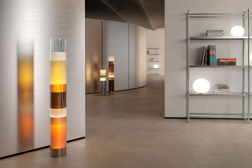 Réveillez votre intérieur avec un lampadaire en verre ultra tendance! Découvrez notre collection de lampadaires design. Achetez nos lampadaires d'intérieur.