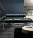 Ultimate is a luxurious Up & Down leather lounge chaise which will re-define the concept of modern comfort. Shop now for leather chaise longues 100% Made in Italy.