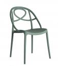 Arabesque est une chaise de salle à manger en polypropylène qui attire les regards grace à design raffiné et intrigant. Achat en ligne chaises haut de gamme.