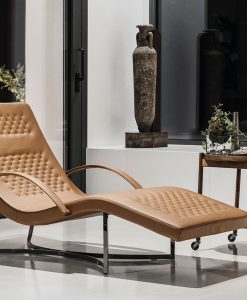 Chaise longue en métal et cuir. Chaises longues design made in italy. Vente en ligne de meubles contemporains hauts de gamme avec livraison gratuite.