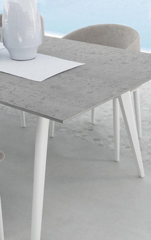 table d' extérieur de repas carrée ameublement design haut de gamme jardin luxe moderne en ligne meuble site italiens qualité aluminium ciment