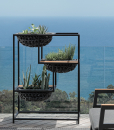 Jardinière en aluminium d' extérieur. Jardinière design pour balcons et terraces. Meubles de jardin made in italy.