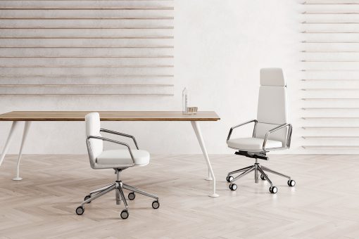 Executive armchair with aluminium structure and white eco-leather upholstery. Made in Italy with the best materials for a luxurious and comfortable office.