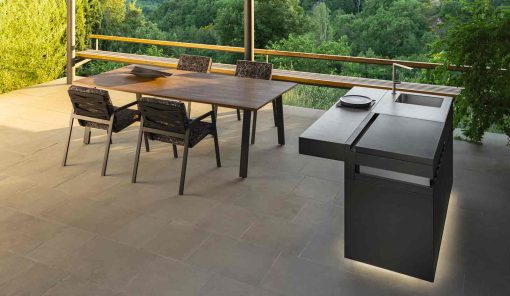 Luxurious outdoor kitchen with sink, barbecue, and lights included. Complete your garden furniture with our high-end complements. Free home delivery.