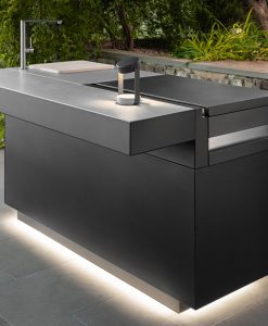 Luxurious outdoor kitchen with sink, barbecue, and lights included. Complete your garden furniture with our high-end complements. Free home delivery.