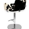 Noé is an original adjustable height swivel stool designed by Loris Favero. Shop now for adjustable height stools entirely handcrafted in Italy.