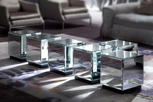 table basse blanche en verre console carrée de salon ameublement design haut de gamme luxe maison magasin moderne pro salon design d'intérieur en ligne