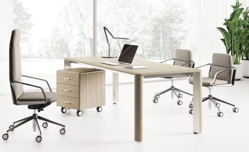 Rectangular executive desk in wood and aluminium. Modern and solid furniture for the most demanding workplaces. Free shipping.