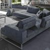 Sunset est un canapé d'angle en cuir très original et entièrement réalisé artisanalement en Italie. Ce canapé d'angle au design Italien est disponible en différentes couleurs.