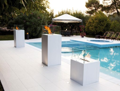 Camino al bioetanolo da esterno. Perfetto per piscine, bar, ristoranti o eventi. Acciaio inox. Vendita online. Consegna a domicilio. Made in Italy.